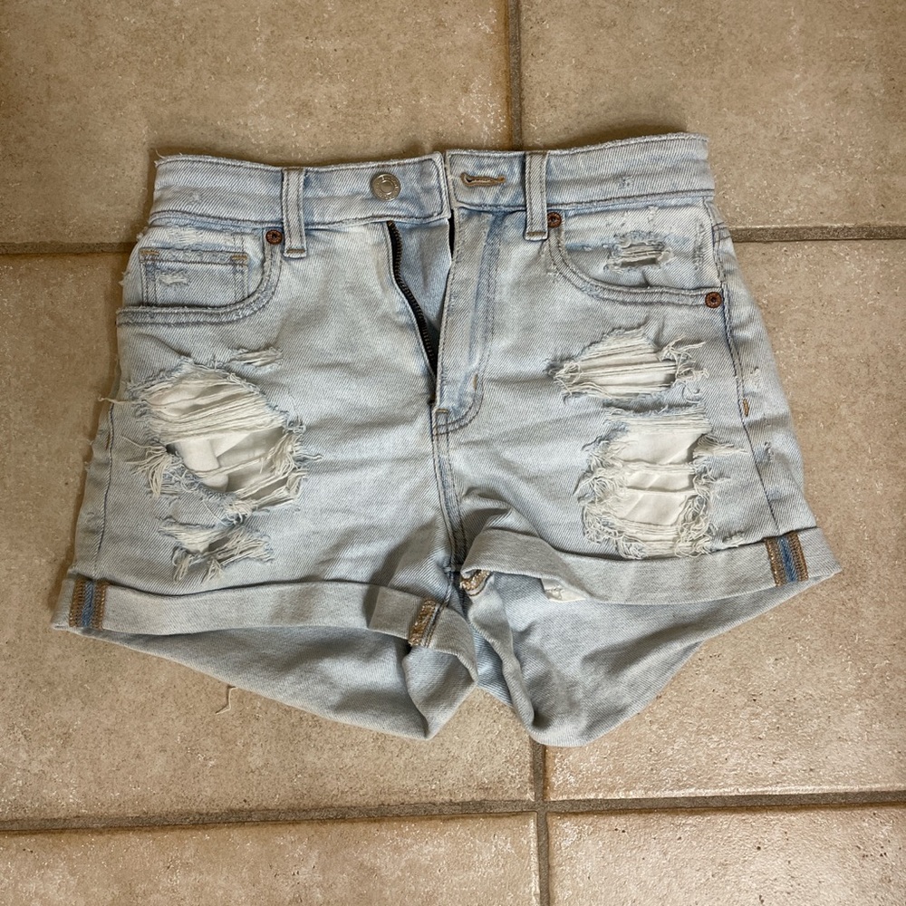 American Eagle light wash shorts